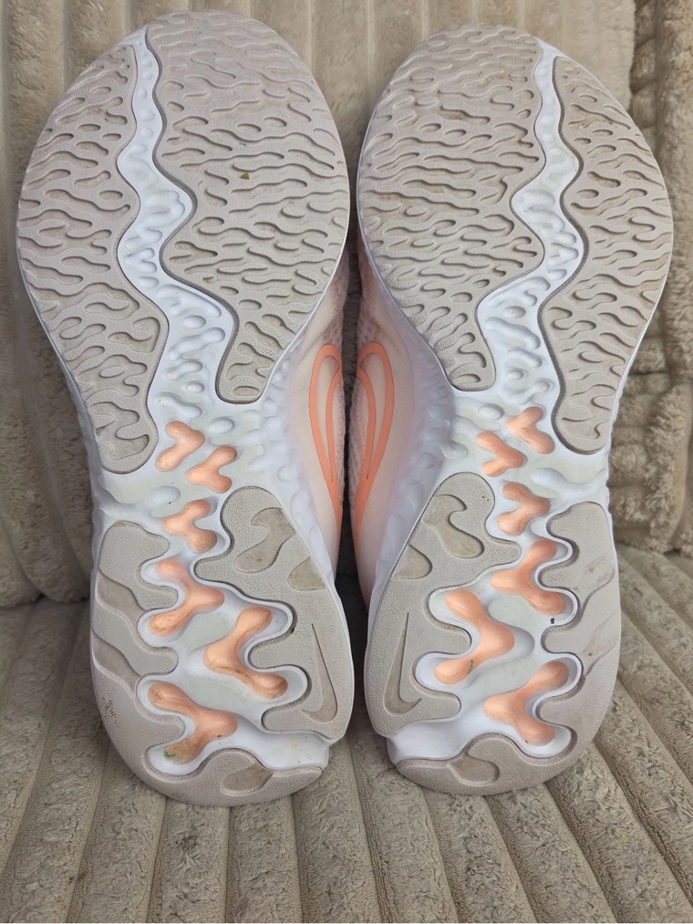 Nike Renew Run Women's Running Shoes Mesh Pink Orange Athletic Sneakers Size 11 - Picture 7 of 9